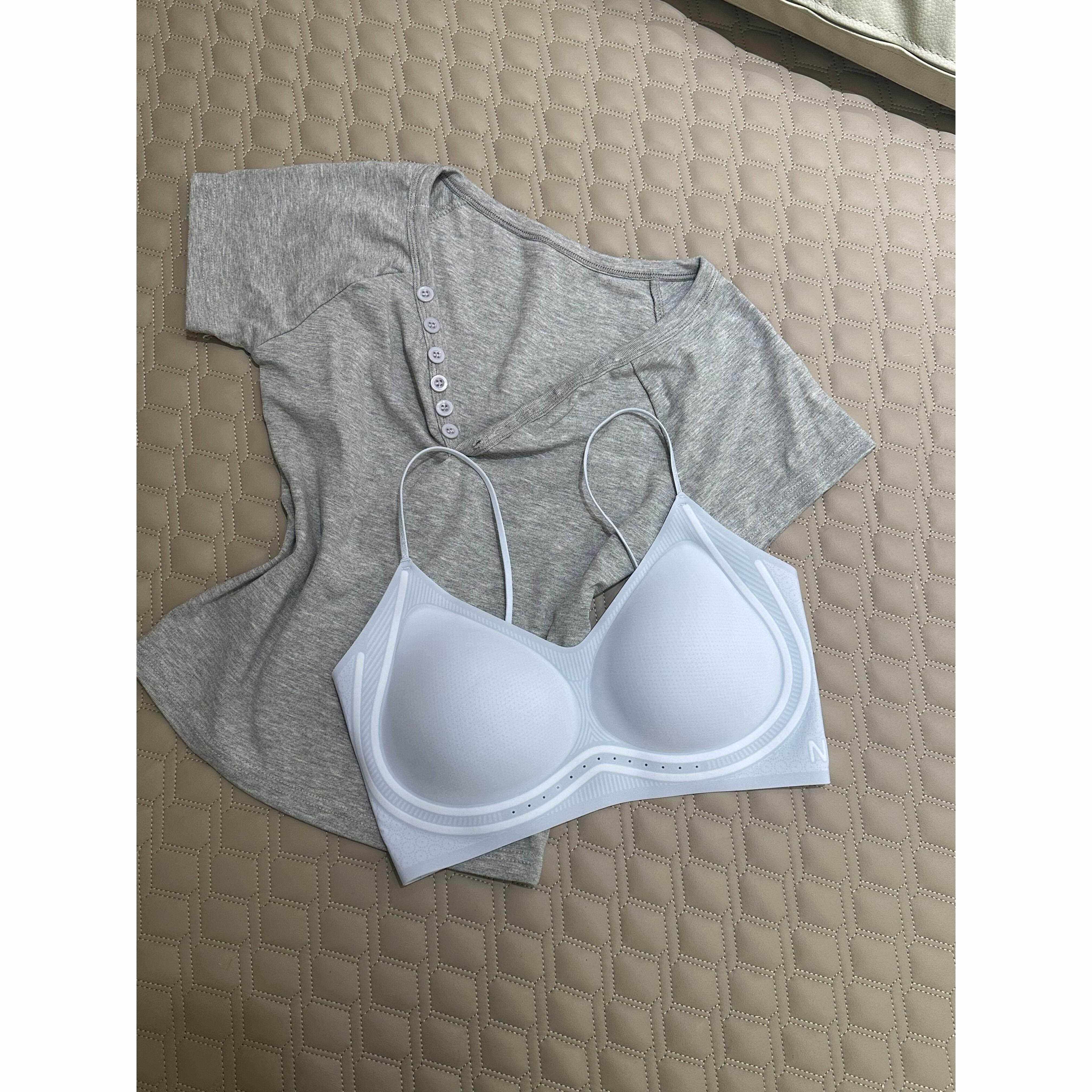 山茶花香味闪亮的面肩带亲密妇女的小乳房托举吊带美女背心0419r