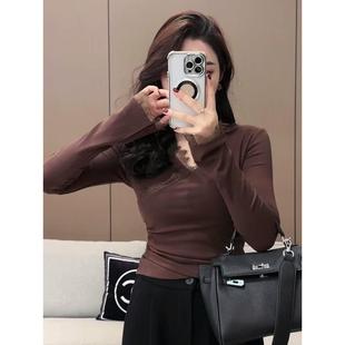 显瘦内搭打1009u 美拉德拼接蕾丝花边修身 秋冬v领长袖 T恤女秋新款