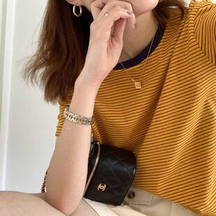 春夏撞色细条纹T恤圆领大尺码女装宽松短袖内搭打底衫新款0210z