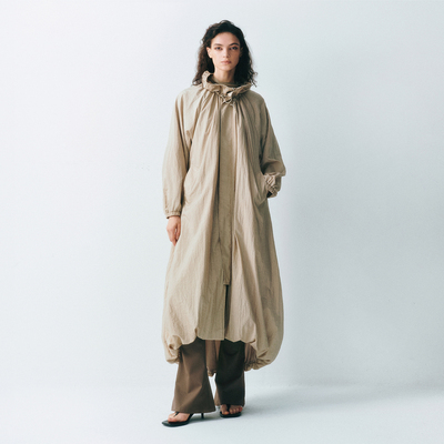 LUCENCY25AW 秋冬新款机能风尼龙长款风衣 花苞下摆设计感大衣