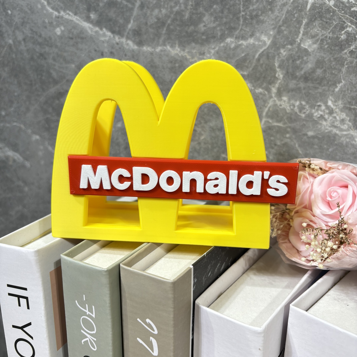 宜家盲盒手办大平台收纳洞洞板