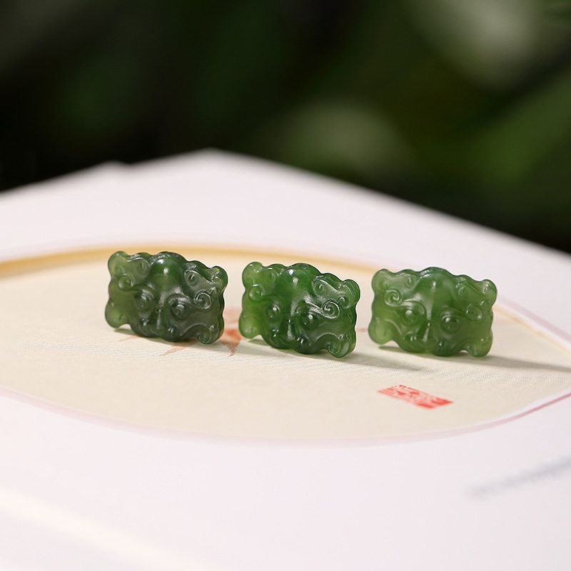 辰锦 天然和田碧玉玄学神兽配饰diy手串吊坠耳坠耳饰配件玉材料