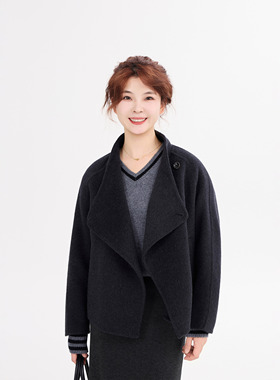 REST HEART 2025冬季新品 不规则高级感翻领短款羊毛大衣