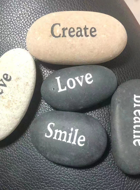 跨境爆款雨花石随形刻英文字母许愿石礼物漂亮石头摆件定定制