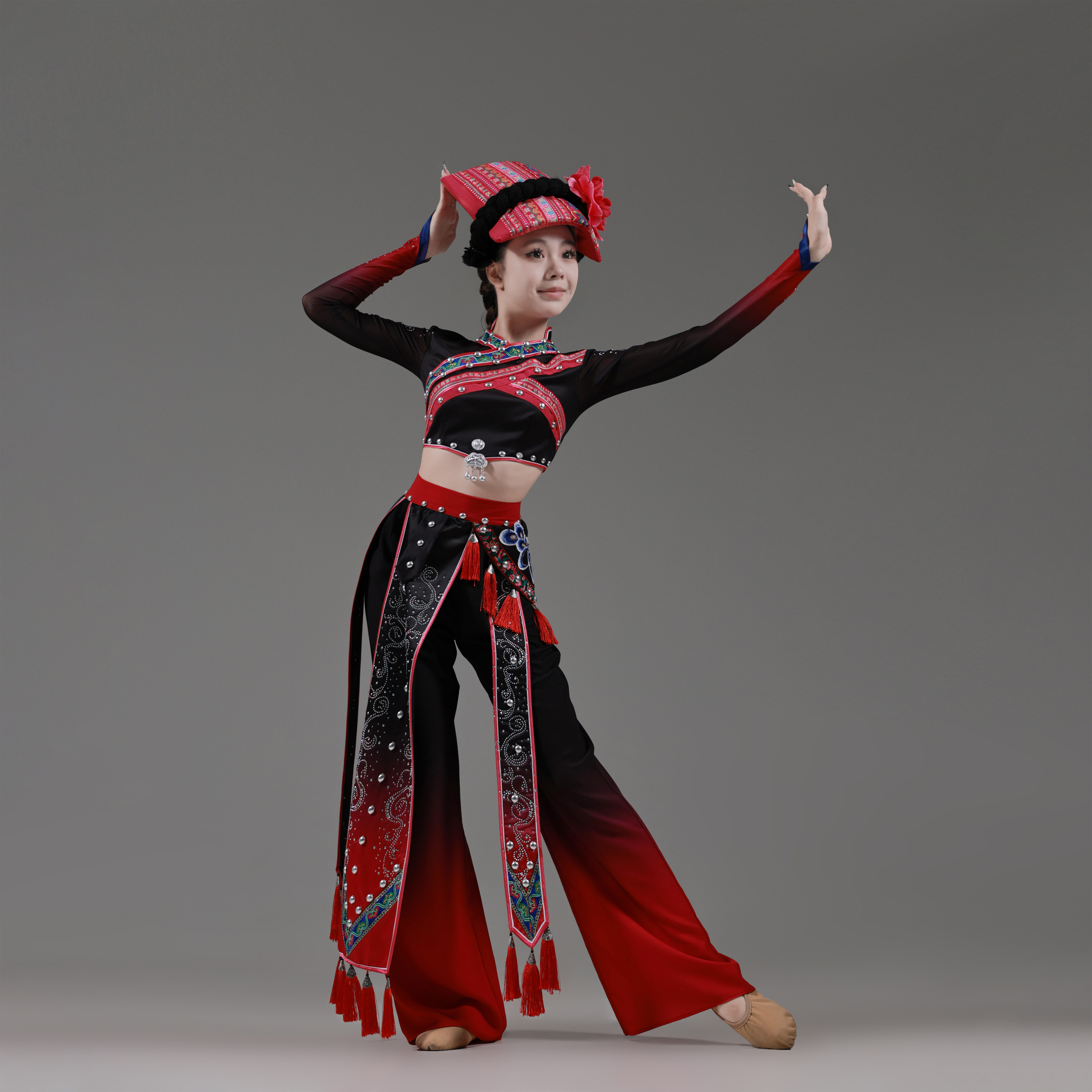 羌族舞蹈定制剧目服装少数民族新款表演民族风服饰艺考比赛演出服
