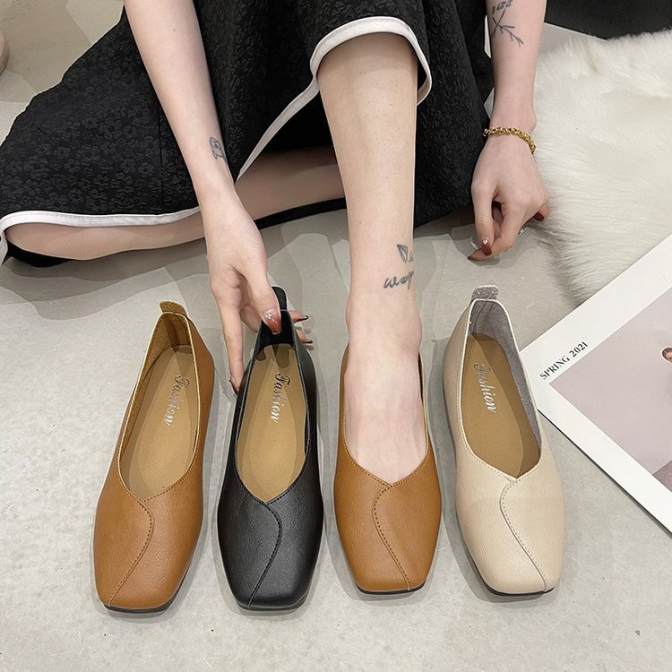 方头浅口2024新款复古奶奶鞋春款百搭软底平底一脚蹬懒人豆豆鞋