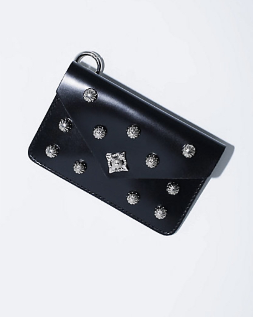 日本购直邮 toga 铆钉卡包零钱包 7.5*11.5cm日本制