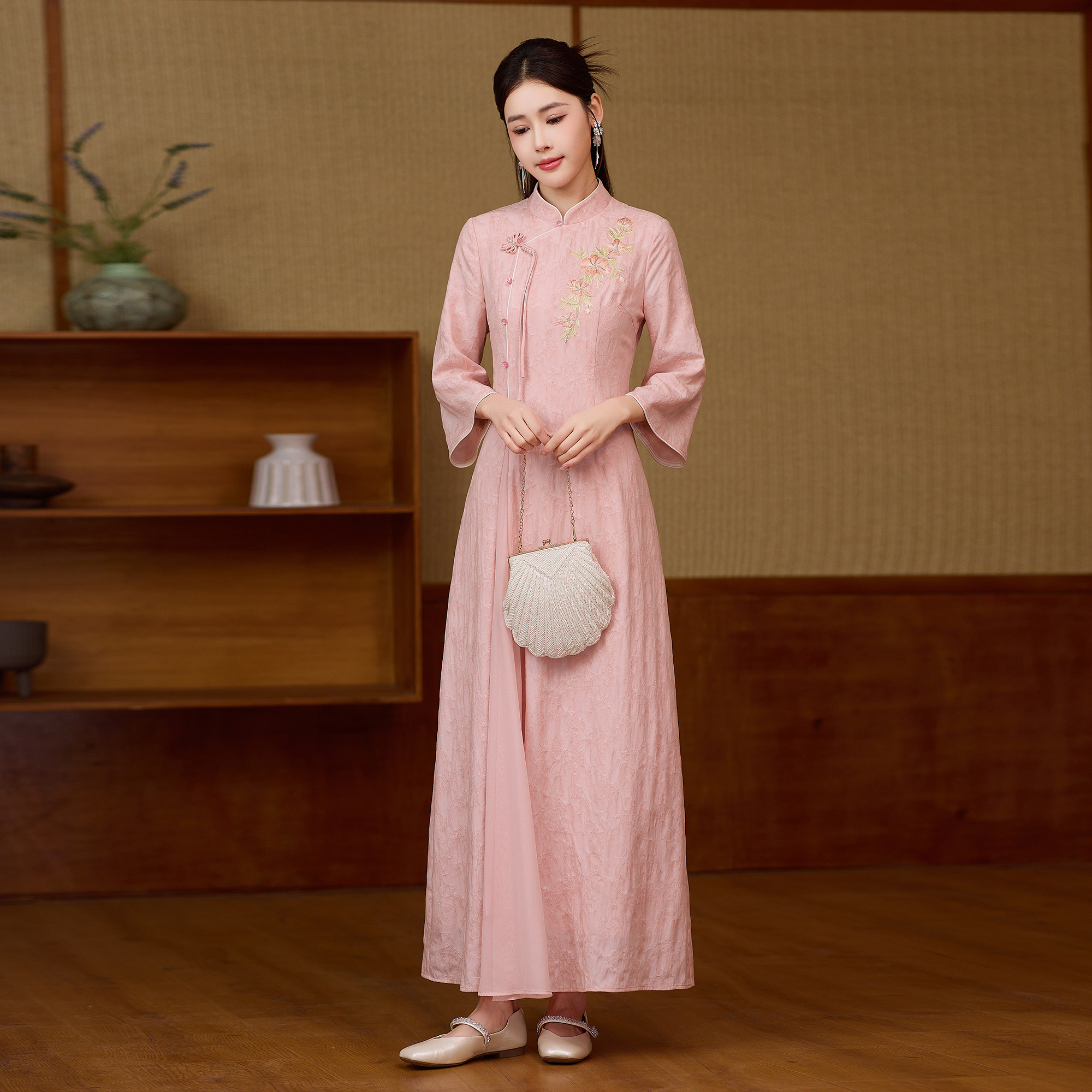 粉色提花拼接国风旗袍长裙立领中式盘扣2026新款刺绣优雅女装茶服