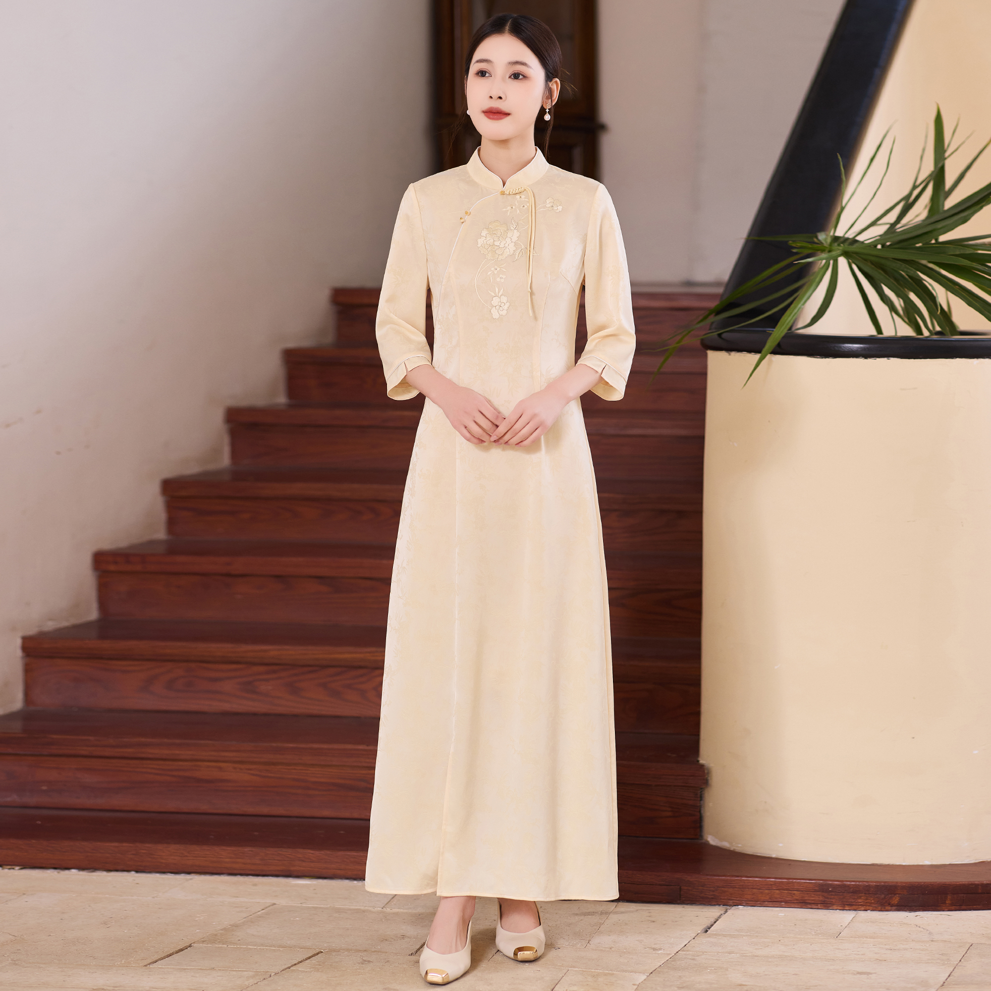 薄纱连衣裙2025新款夏季