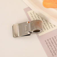 A fixed spring pen holder for a notebook, a retro and light luxury portable notebook, a book holder for office storage, and a metal elastic pen holder thumbnail 3