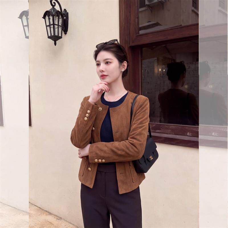 2026新款秋季气质高级感复古金扣夹克上衣小香风双排扣短外套女装