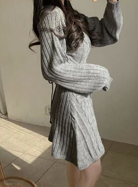 V-neck Fried Dough Twists A-line dressV领麻花纹A字型连衣裙女