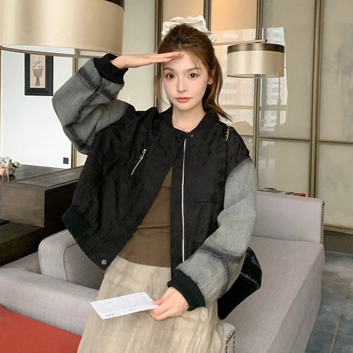 时尚百搭拼接短外套女