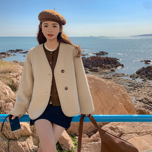 大货 羊羔毛女短外套136-8289-P155 K218图片