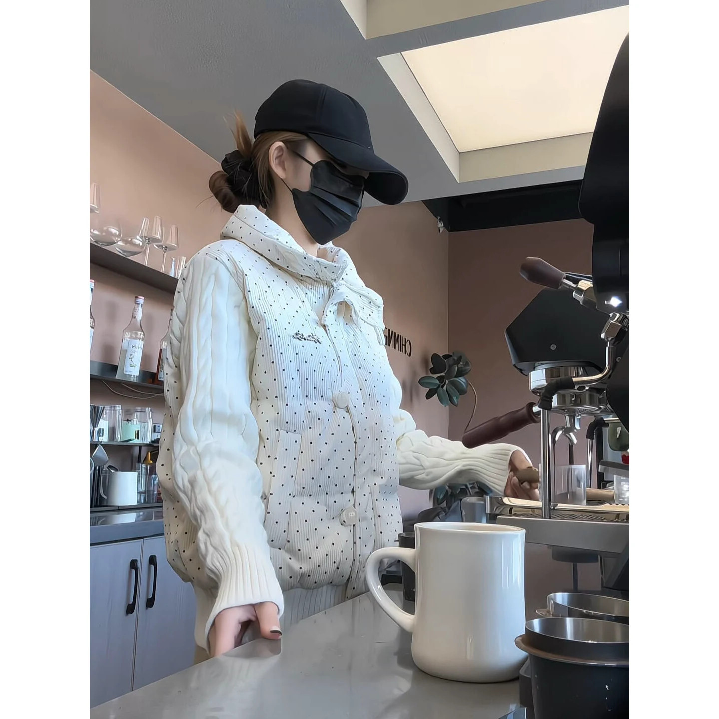 韩系波点白色针织拼接棉服女