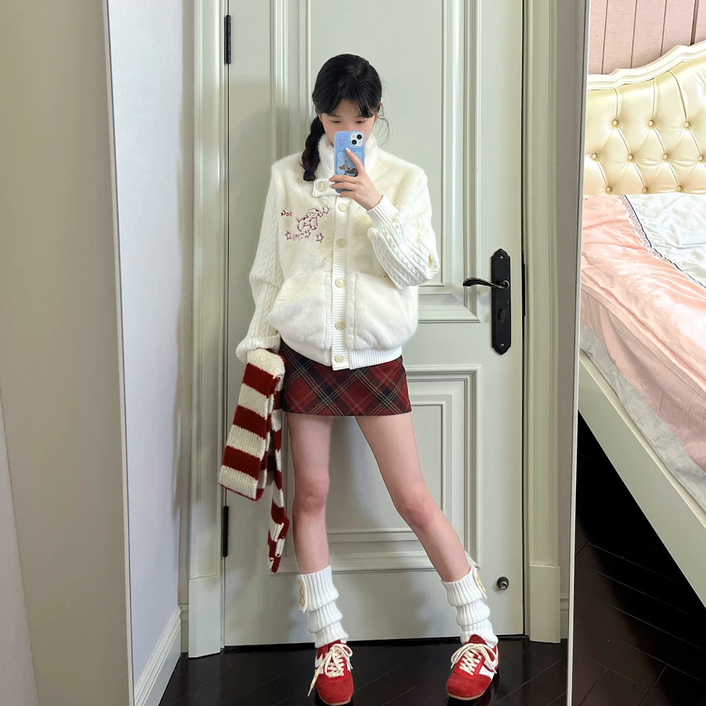 超好看~毛绒刺绣棉服拼接厚外套