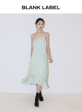 BLANK LABEL 极简高级光泽感缎面气质绿色收腰吊带连衣裙女夏季