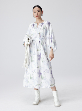 BLANK LABEL 极简高级量感A字廓形蓝紫色鸢尾印花长袖连衣裙长裙