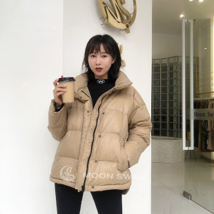 横店月娥2019女款卡其色短款时尚气质潮羽绒服可定制