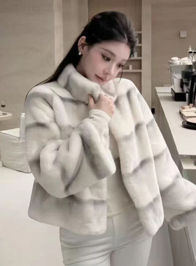 冬季新款设计感立领时尚高级感仿獭兔毛毛双色渐变皮草外套女上衣