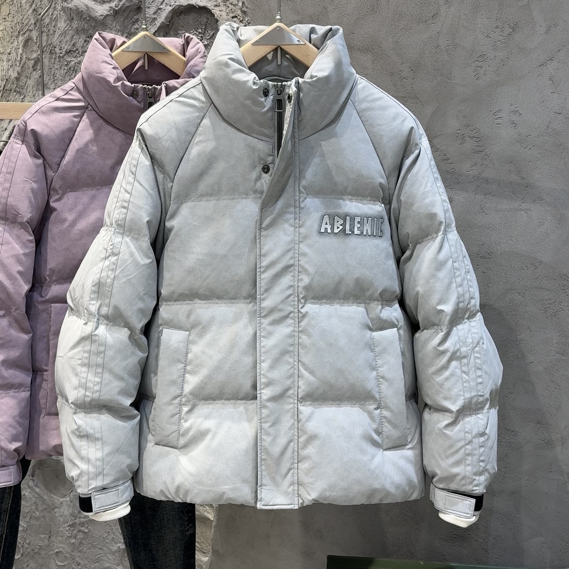90白鸭绒潮牌羽绒服男短款立领