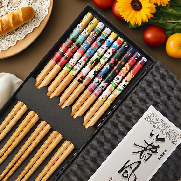 礼盒装可爱小猫日式防霉防滑小清新家用礼品竹木筷子五双装伴手礼