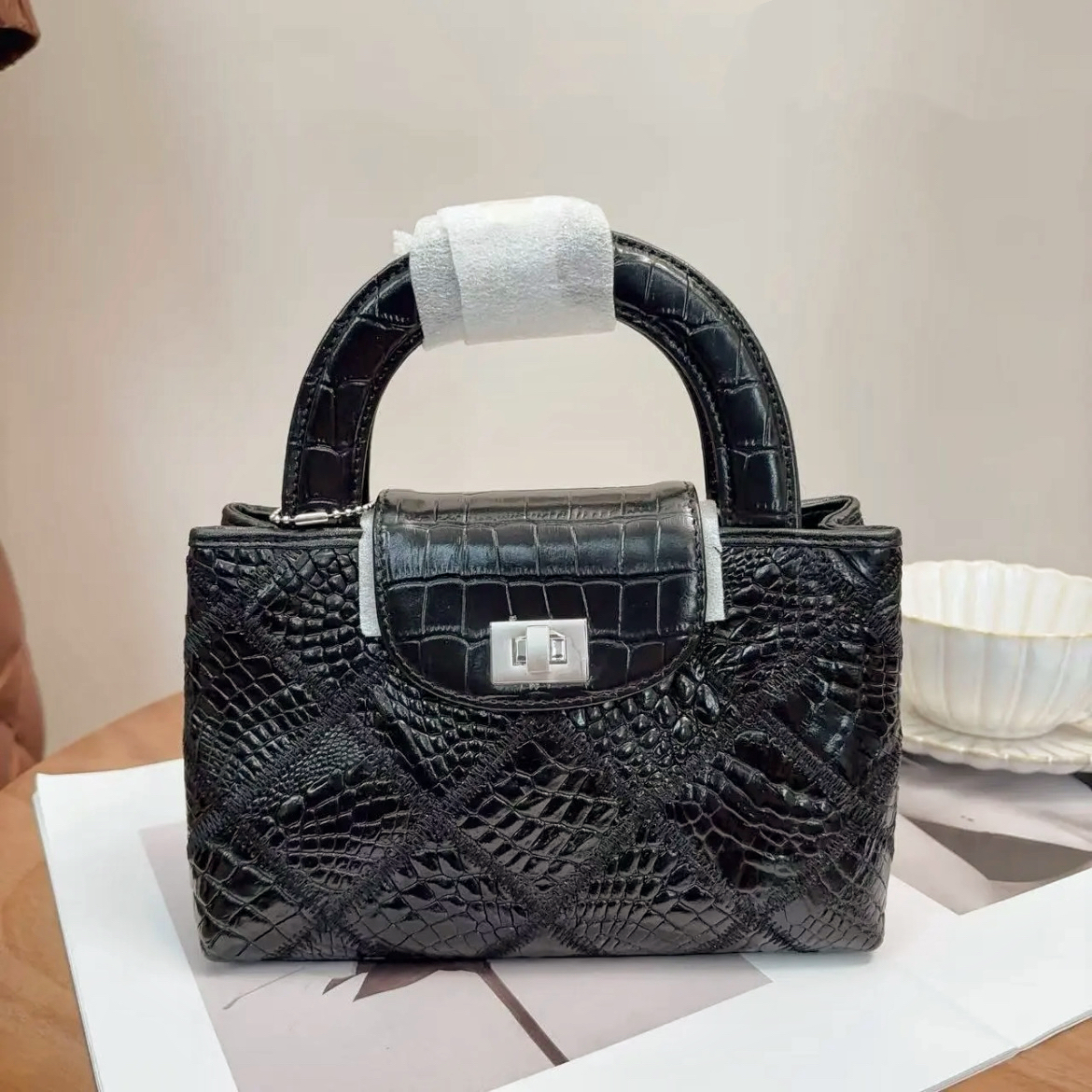 尾单小号鳄鱼皮女包手工编织小香风手提单肩斜挎包时尚潮流百搭款