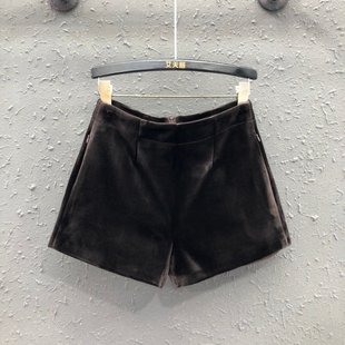 咖啡色百搭显瘦外穿阔腿靴裤 新款 女2026年春季 复古高腰金丝绒短裤