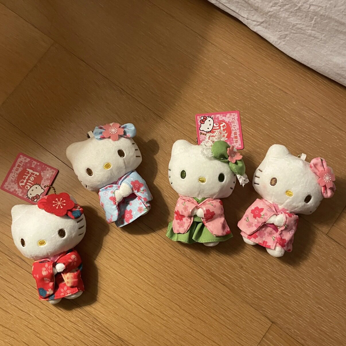 日本HelloKitty和服系列