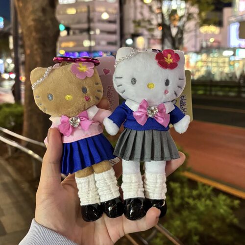 日本新款高校制服长腿hellokitty包包挂件可爱毛绒公仔玩偶凯蒂猫