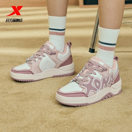 特步欧包板鞋|时尚百搭面包鞋冬季新款休闲鞋运动鞋官方旗舰正品