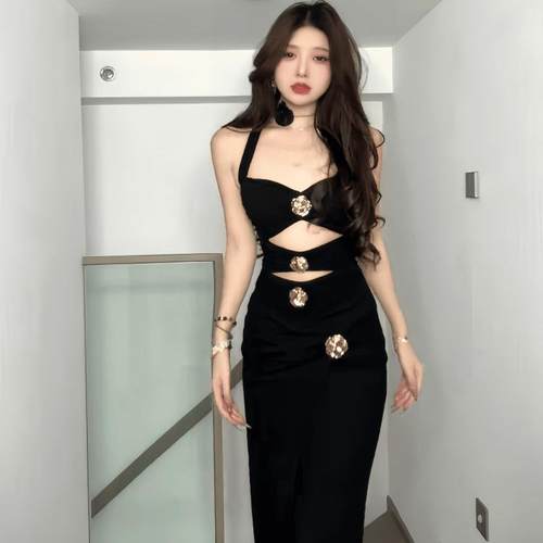 玫瑰金属扣挂脖黑色礼服裙女
