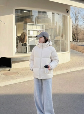 BLACKYAK/布来亚克2025冬新款女GORE-TEX面包鹅绒羽绒服WYW686