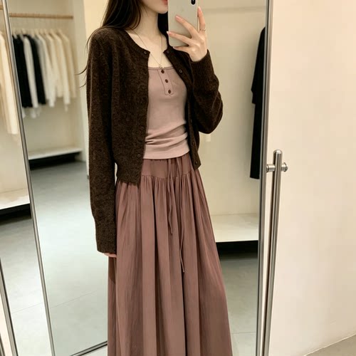 显瘦吊带阔腿裤三件套