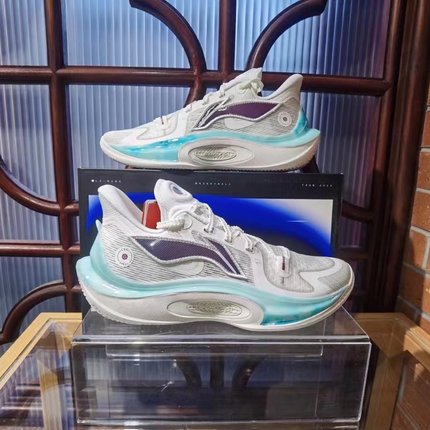 Lining/李宁 音速11 凌波微步防滑耐磨回弹低帮实战篮球鞋ABAT021