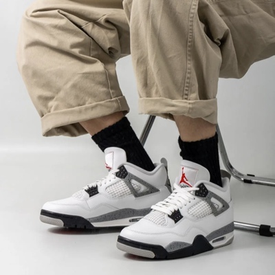 Nike/耐克AJ4 Air Jordan 4 耐磨防滑缓震复古篮球鞋FV5029-100