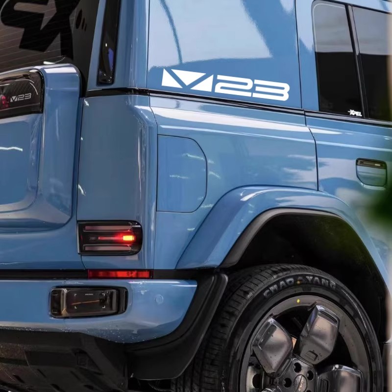 奇瑞iCAR V23汽车车贴字母LOGO标牌越野改装个性PVC车身玻璃贴纸