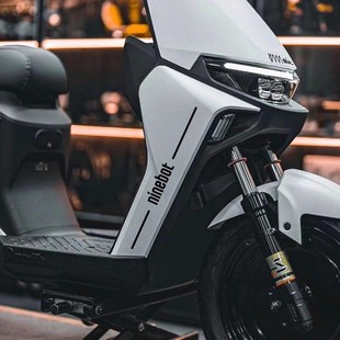 九号电动车M95CM85CN70mzmix摩托车侧身创意拉花车贴划痕遮挡贴纸