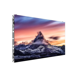 刷新率：3840Hz 对比度≥6500 ㎡ 亮度：≥700cd P1.18点间距LED箱体比例：16：9 MAXHUB 三合一板卡