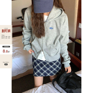 运动休闲开衫 新款 女 简约纯色正肩拉链连帽卫衣外套2026春季 CCKOK