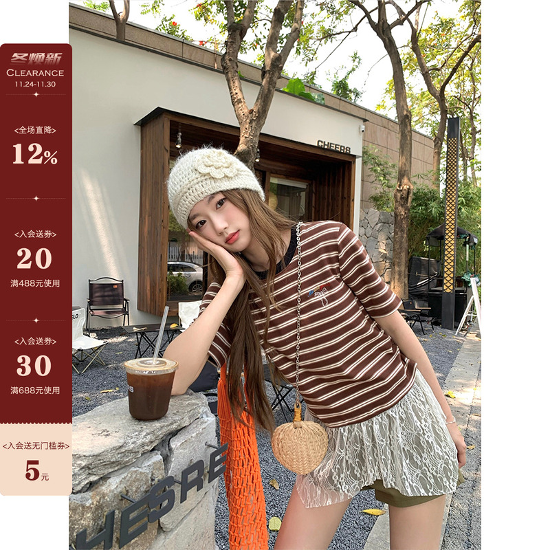 【现货】CCKOK蕾丝裙摆条纹正肩T恤夏季韩版学院风小众设计短袖女