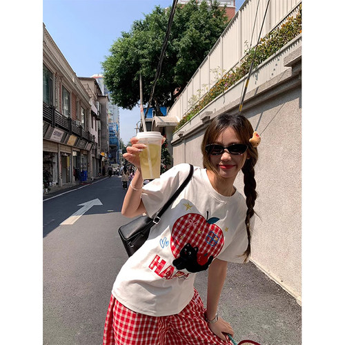 CCKOK小黑猫格纹苹果正肩T恤