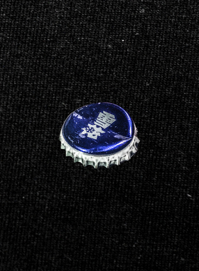 每一个瓶盖都有自己的一瓶酒｜在宇间