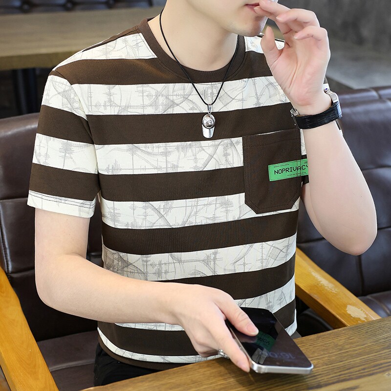 2026新款条纹短袖t恤男高级感印花半袖上衣潮男穿搭拼色口袋半袖