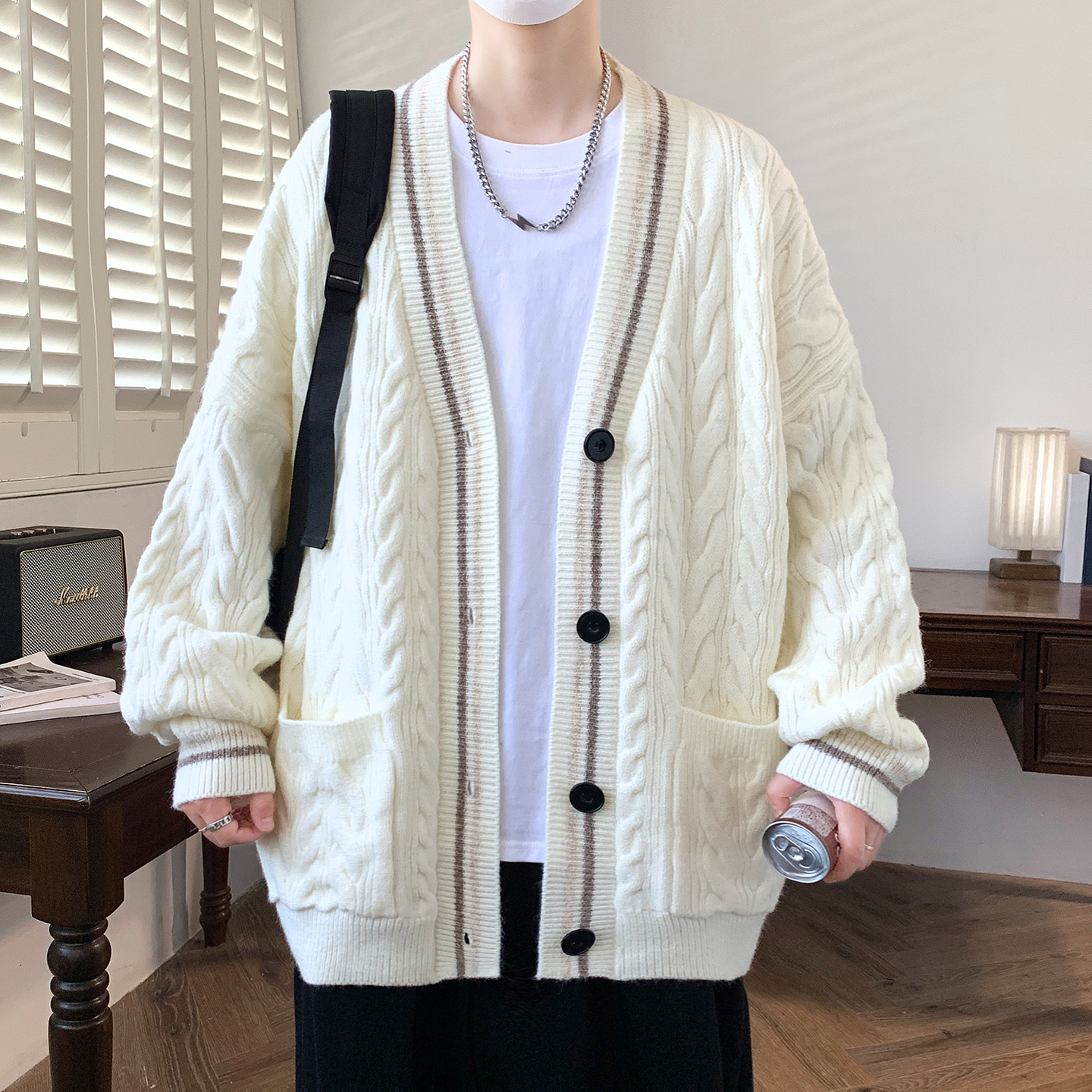 学院风开衫毛衣男款秋冬季宽松慵懒风情侣针织夹克潮流绞花纹外套