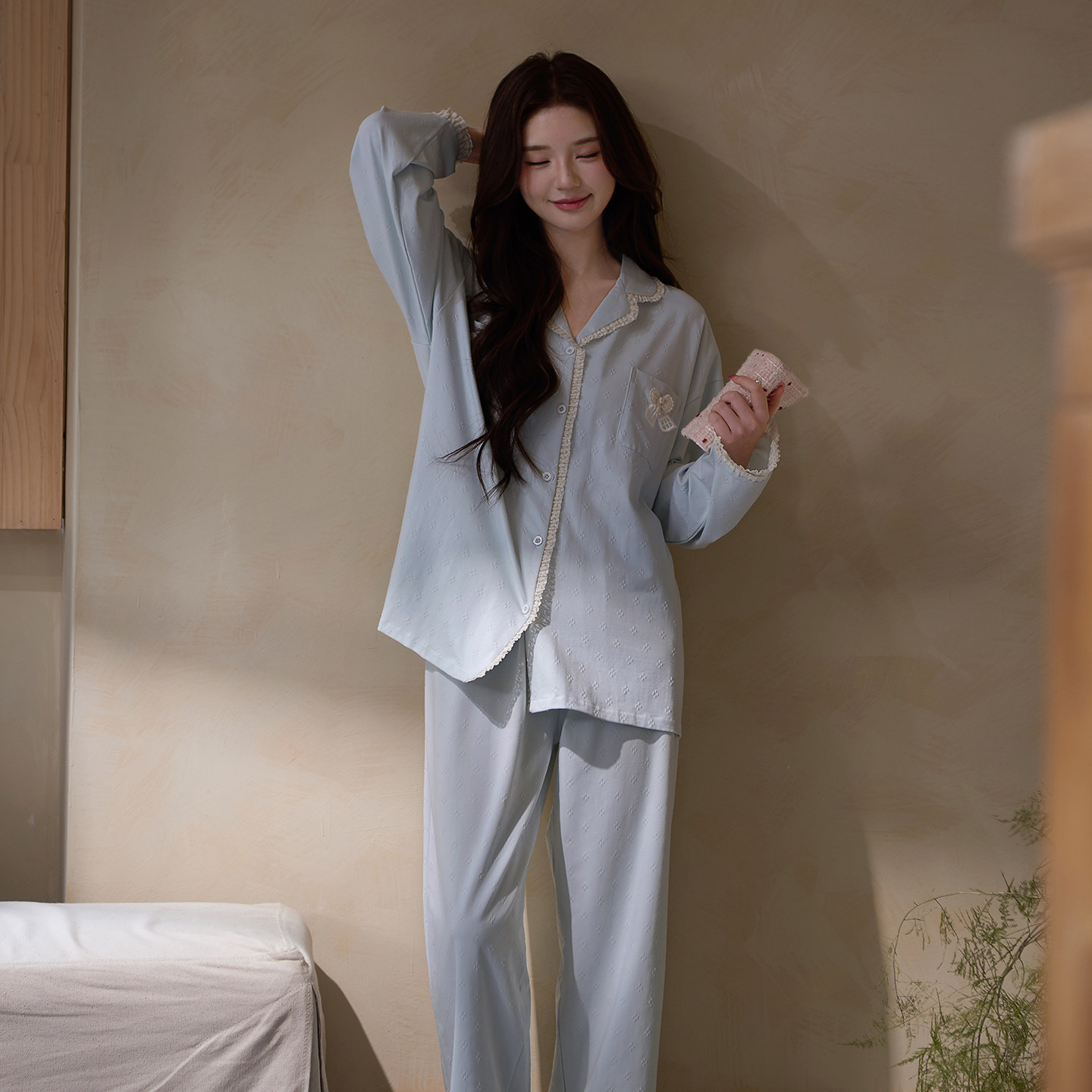 思莉太太纯棉睡衣女款2026新款绝美好看蓝色口袋防凸点遮胸家居服