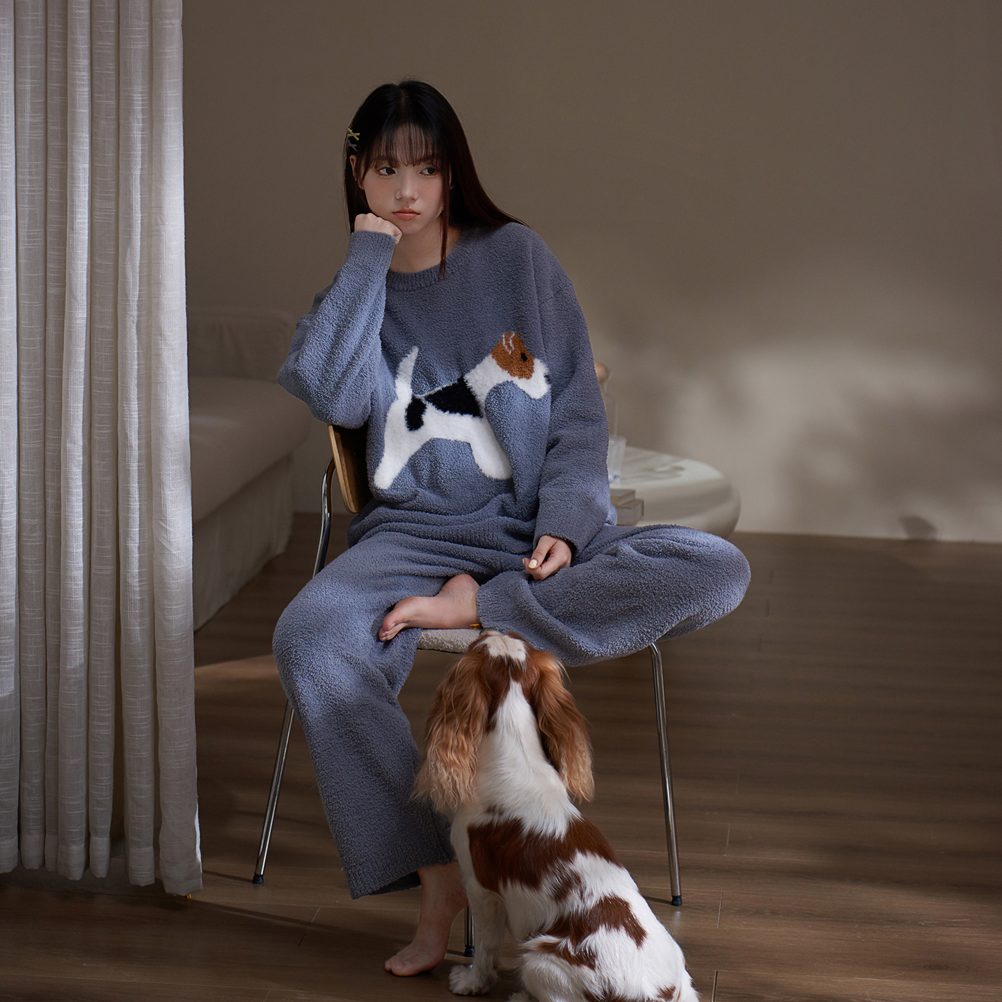 思莉太太高级感小狗半边绒家居服