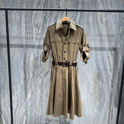 复古工装风收腰显瘦连衣裙