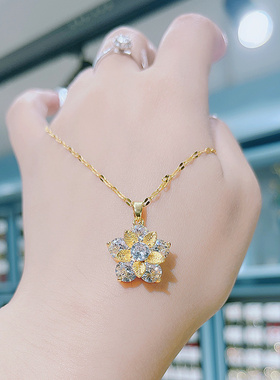 超闪大锆石项链送妈妈故事里的小黄花栀子花吊坠锁骨链新款坠链潮