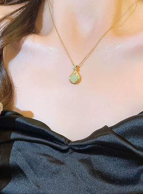 新中式复古仿和田玉钛钢项链